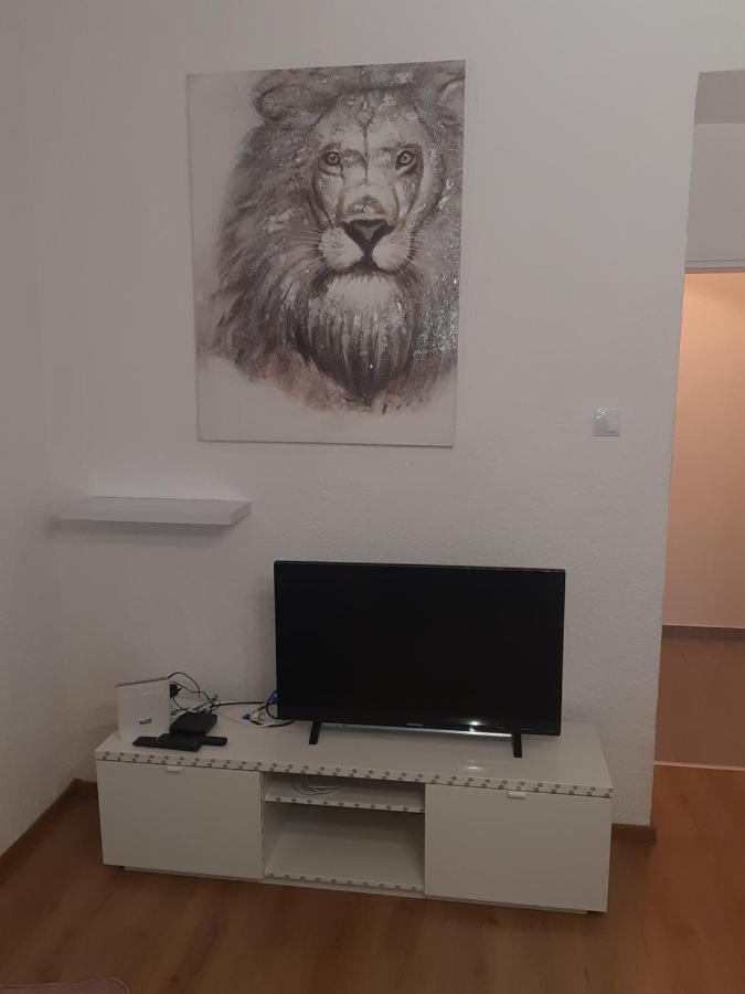 Apartman Vale Apartment Rijeka Bagian luar foto